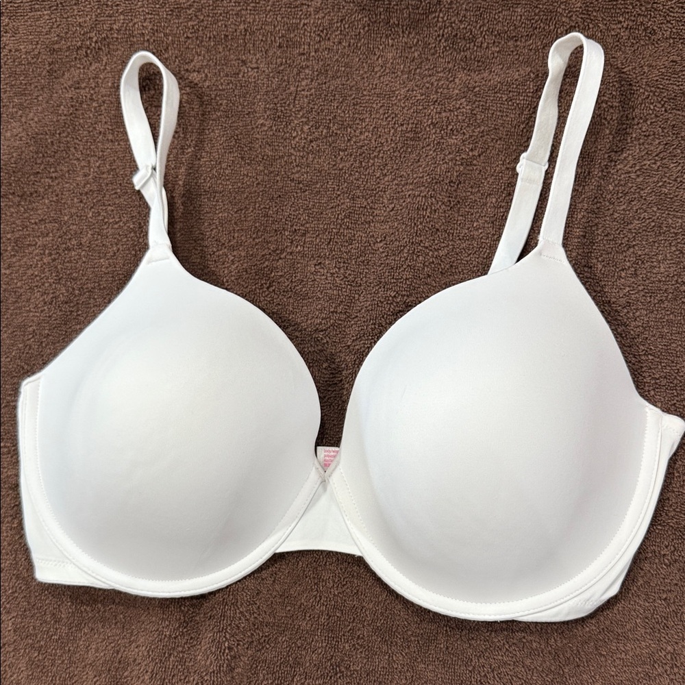 Victoria's Secret White Padded T-Shirt Bra